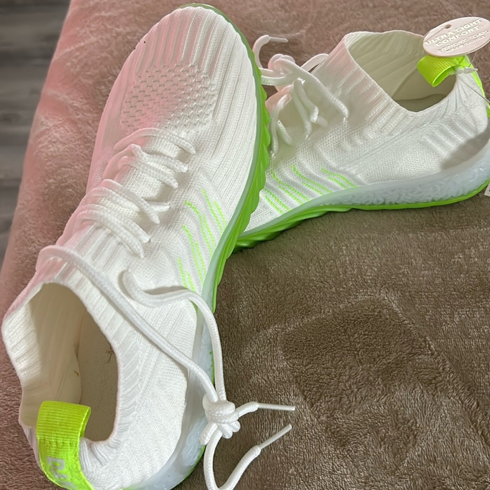 Danskin new sneakers, size 7 1/2